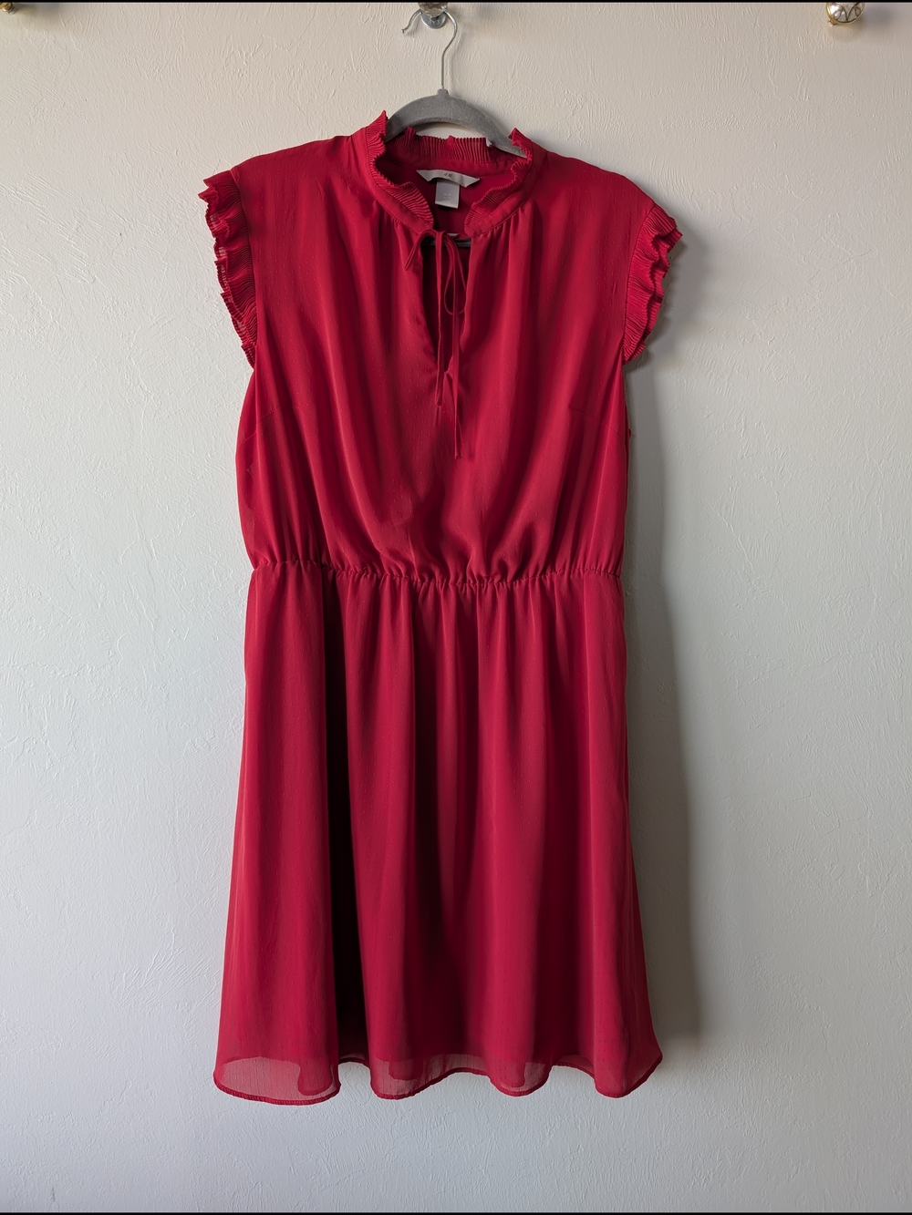 H&M Chiffon Red Ruffle Sleeve Tie-Neck Women's Midi Dress Size 12